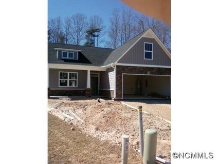 45 Foxtail Court sold home in Foxchase, Hendersonville, NC