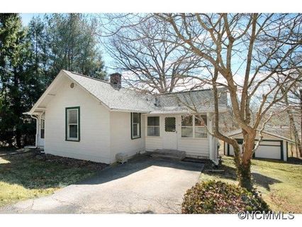 6 Laurel Avenue