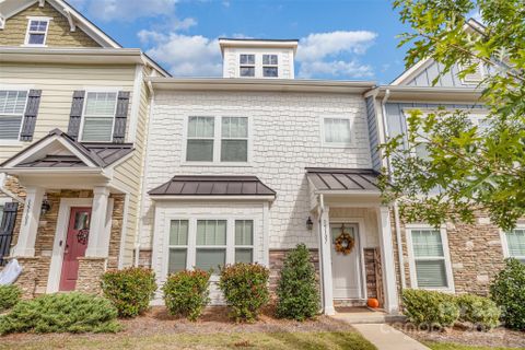 15107 Meacham Farm Drive