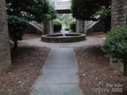 5007 Sharon Road sold home in Chalcombe Court, Charlotte, NC