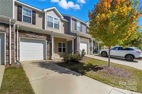 7011 Jane Parks Way sold home in McDowell Crossing, Charlotte, NC