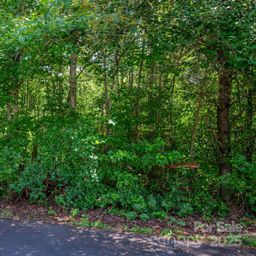 Lot 32 Line Drive