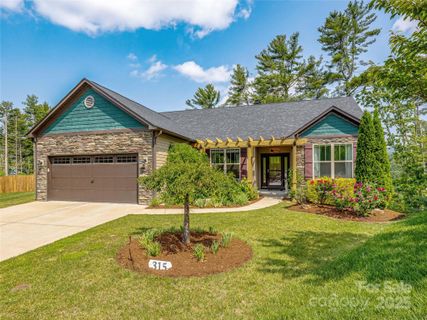 315 Wild Ginger Court sold home in Maple Trace, Weaverville, NC