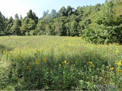 0000 Mtn Bluff Rd sold home in Woodcliff Resort, Hendersonville, NC