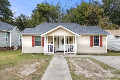 757 Carolina Avenue