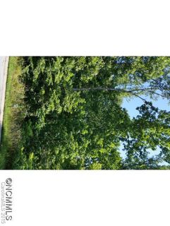 105 Glen Trillium Drive