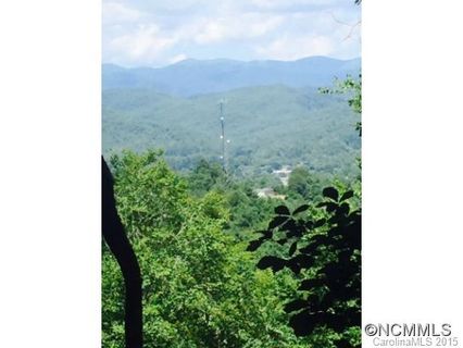 32 33 Poplar Crest Drive 32-33