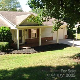 112 Holly Court