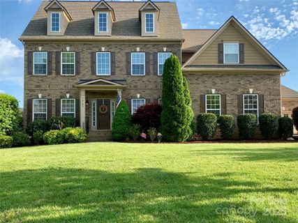 1409 Wynhurst Drive sold home in Briarcrest North, Waxhaw, NC
