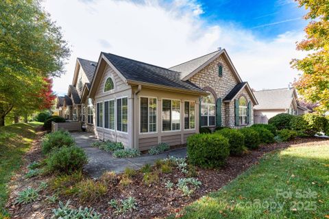 92 Mountain Meadow Circle sold home in Hamburg Crossing, Weaverville, NC