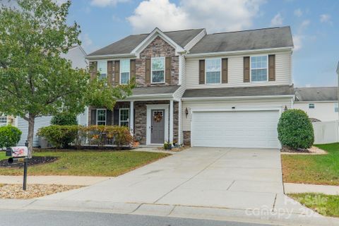 3556 Catherine Creek Place sold home in The Farm At Riverpointe, Davidson, NC