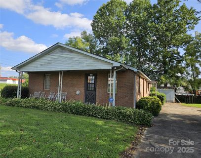 105 Marble Road