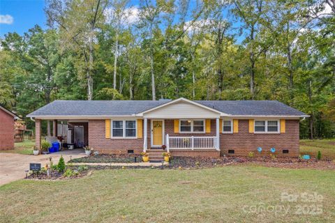 709 University Drive sold home in Winthrop Heights, Rock Hill, SC