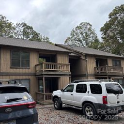 655 Overlook Drive