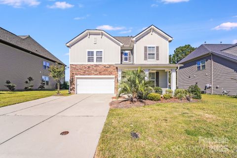 463 Hunton Forest Drive sold home in Hunton Forest, Concord, NC