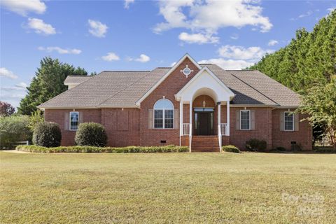 807 Tranquil Knoll Lane sold home in Oak Creek, York, SC