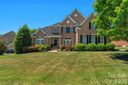 7122 Yellowhorn Trail sold home in Waxhaw, SC