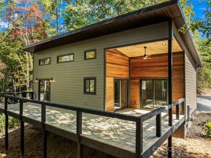 71 Mountain Trace Point pending home in Vista Reserve, Bryson City, NC