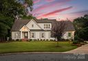 2415 Knollwood Road sold home in Charlotte, SC