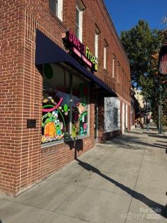 201 N Main Street