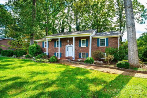 107 Oakwood Street sold home in Woodland Acres, Morganton, NC