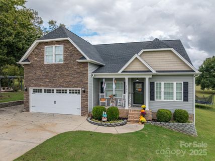 107 Muirfield Drive