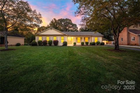 216 Chadmore Drive sold home in Heritage Woods, Charlotte, NC