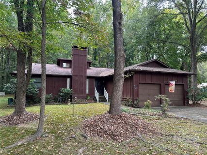 5301 Dawndeer Lane sold home in Four Seasons, Charlotte, NC