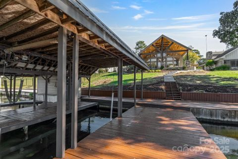 50428 Haven Bend Road sold home in River Haven, Albemarle, NC
