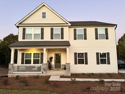 121 Tangle River Drive sold home in Wheatfield, Statesville, NC