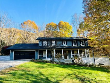 165 Foggy Cove Road sold home in Countryside Acres, Waynesville, NC