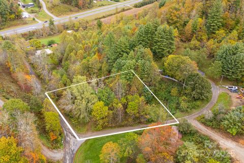 211 Evergreen Road