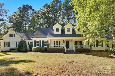 1461 Longleaf Court sold home in Providence Place, Weddington, NC