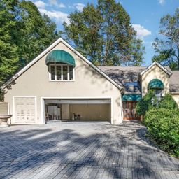 2116 8th Street Drive