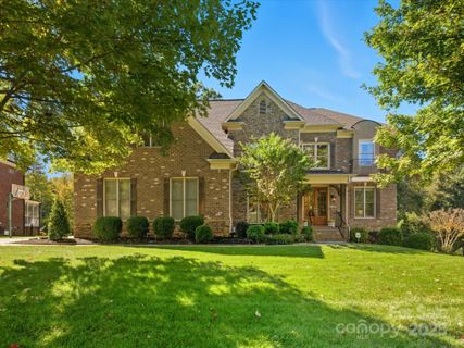 1007 Westbury Drive