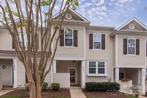 6310 Rhodins Lane pending home in Arlington, Fort Mill, SC