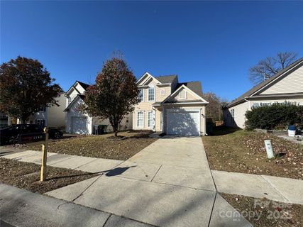 1140 Hannah Rae Court sold home in Summerville, Charlotte, NC