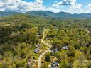 18 Towering Oaks Lane sold home in Asheville, SC