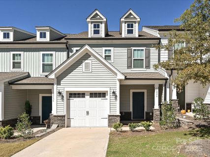11026 Pagebrook Lane sold home in The Landings At Catawba River, Charlotte, NC