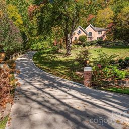 295 Laurel Ridge Drive