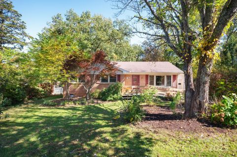 14 Wagon Road sold home in Parkway Forest, Asheville, NC