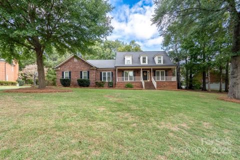 5820 Wingate Way