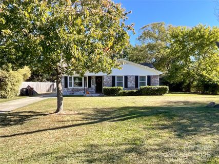 7902 Hembywood Drive sold home in Hemby Acres, Indian Trail, NC