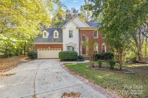 8437 Kilmartin Lane