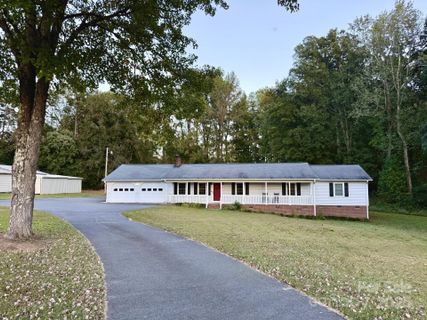 2810 Greenwood Park Circle sold home in Greenwood Park, Albemarle, NC