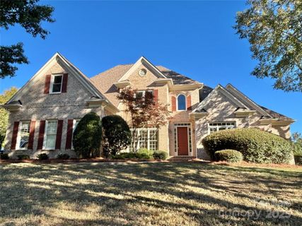 8000 Rockland Trail sold home in Weddington Chase, Waxhaw, NC
