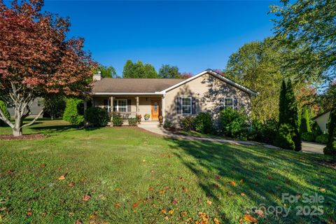 19 Azure Sage Way sold home in Leicester Village, Asheville, NC