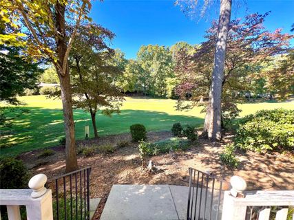 8 Bald Eagle Road