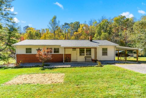 133 Walker Drive sold home in Crooked Creek, Old Fort, NC