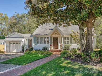 1937 Brandon Circle